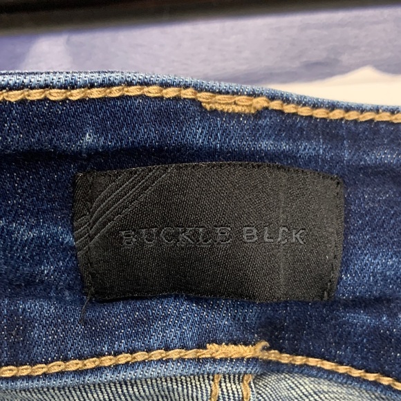 Buckle Black Fit No 75 Flare Distressed Jeans Sz 27 - Picture 3 of 8